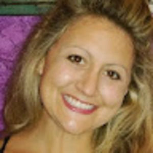 Meet your Posher, Candice fernandez